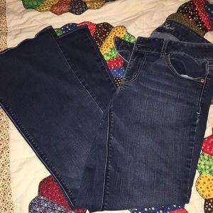 Size 12 American Eagle Jeans